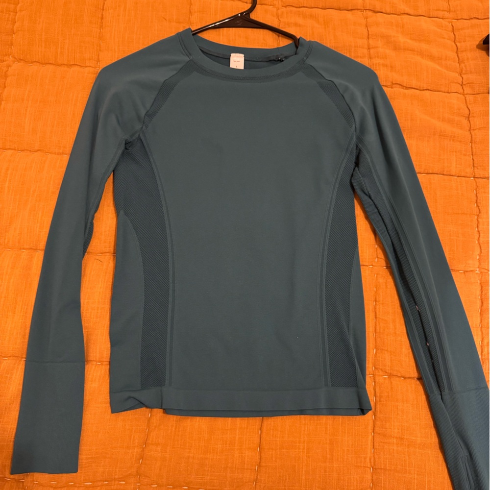 Teal Underscrubs or Workout Shirt